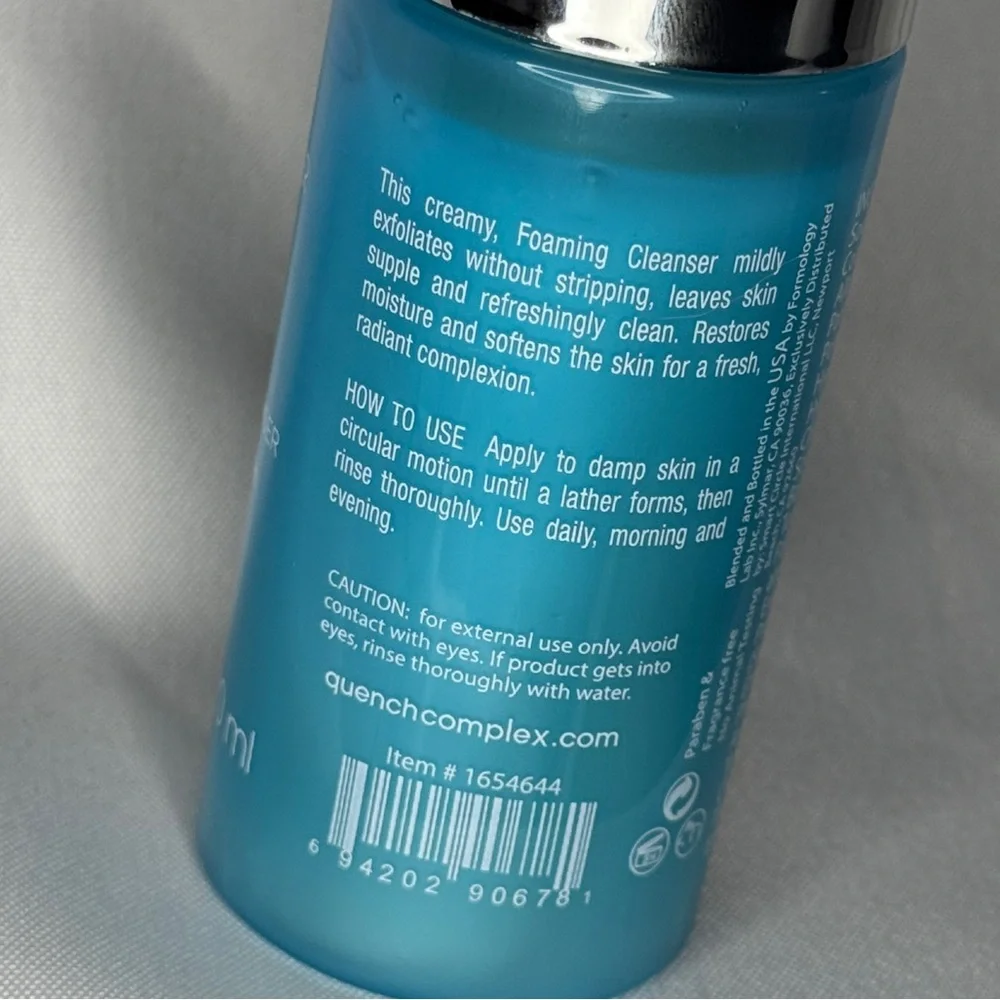 CLOSE‎ OUT $ New Quench Micro Water Foaming Cleanser Gel 4.1 oz